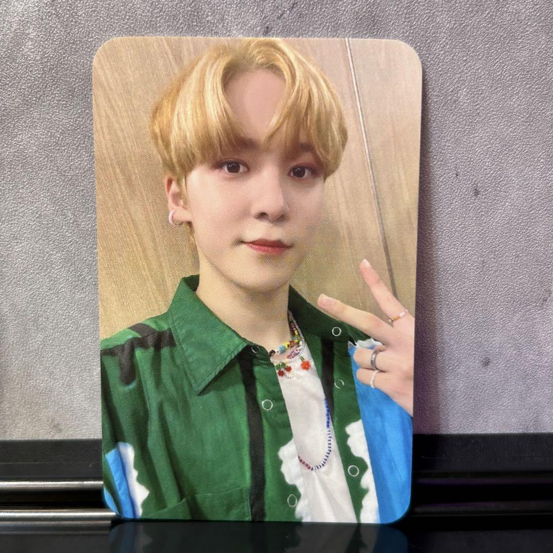 

[ИСПОЛЬЗОВАННЫЙ] ATEEZ Yuno Коллекционная карта SixKshop Бонус ATEEZ A