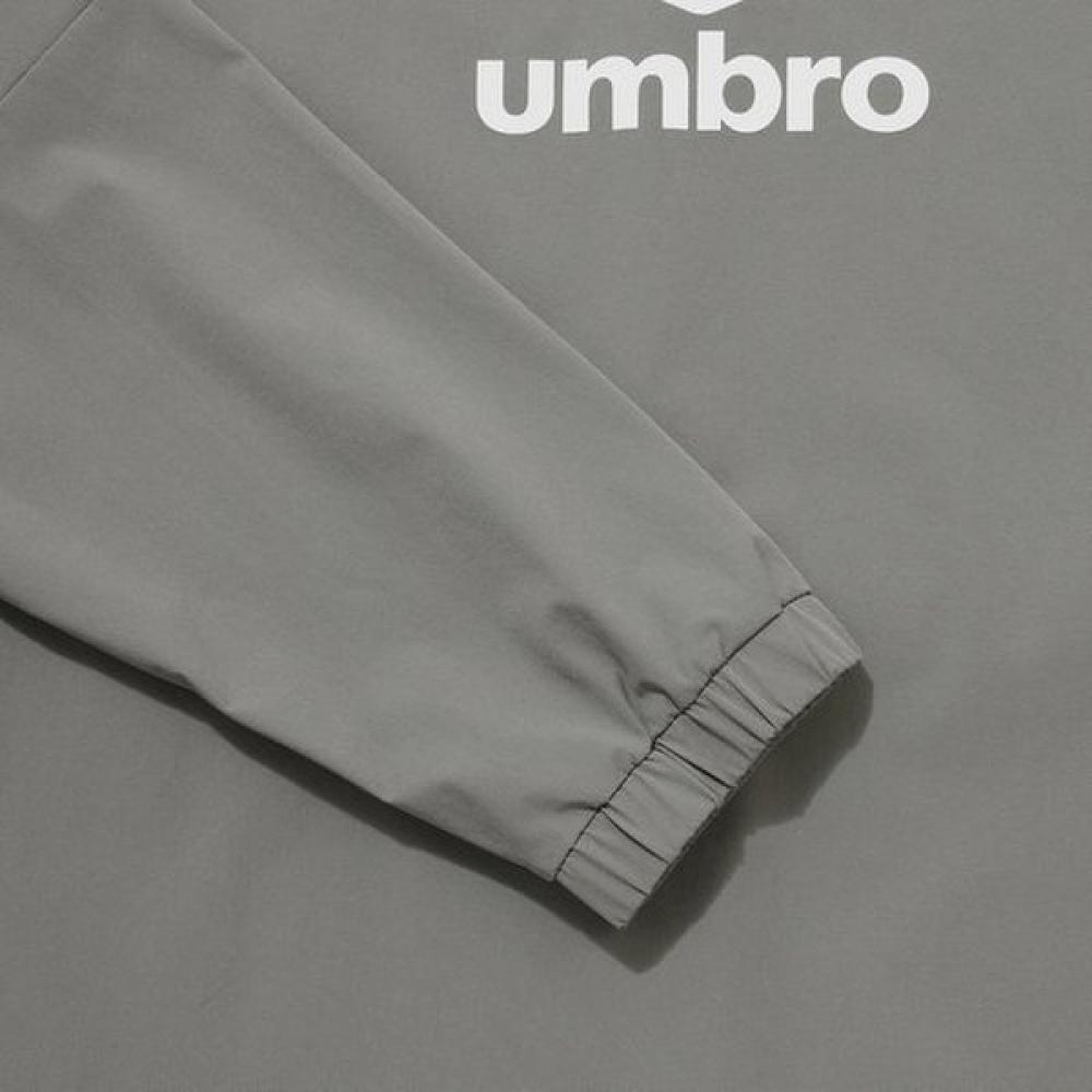 Umbro AcTive Allround STreTch Long Sleeve PisTe T shirT uq121swT31