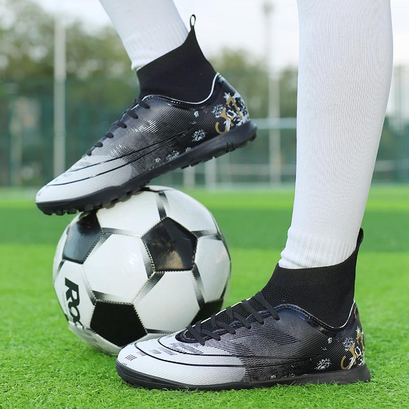 Men Soccer Shoes Studded Society Indoor Football Man Field Boots Fast Professional Non-Slip Kids Football Shoes