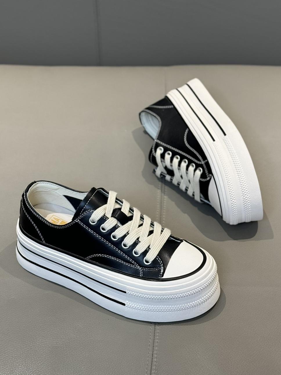 

Женские парусиновые туфли на платформе 2025 года, весна, новые, маленькие, повседневные, спортивные, универсальные, популярные, белые туфли 35 чёрный