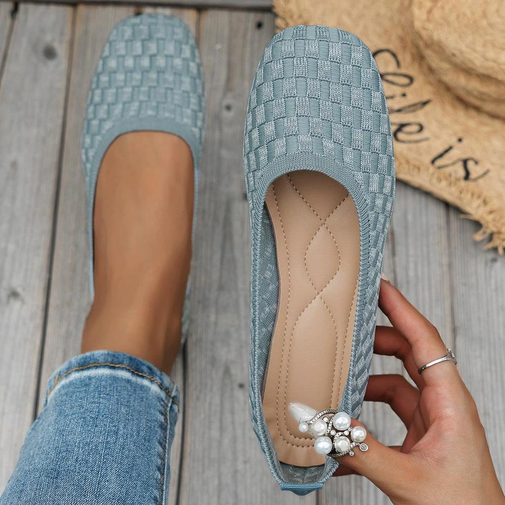 Nuove scarpe piatte con testa quadrata intrecciata volante di grandi dimensioni, scarpe casual traspiranti in maglia per le donne