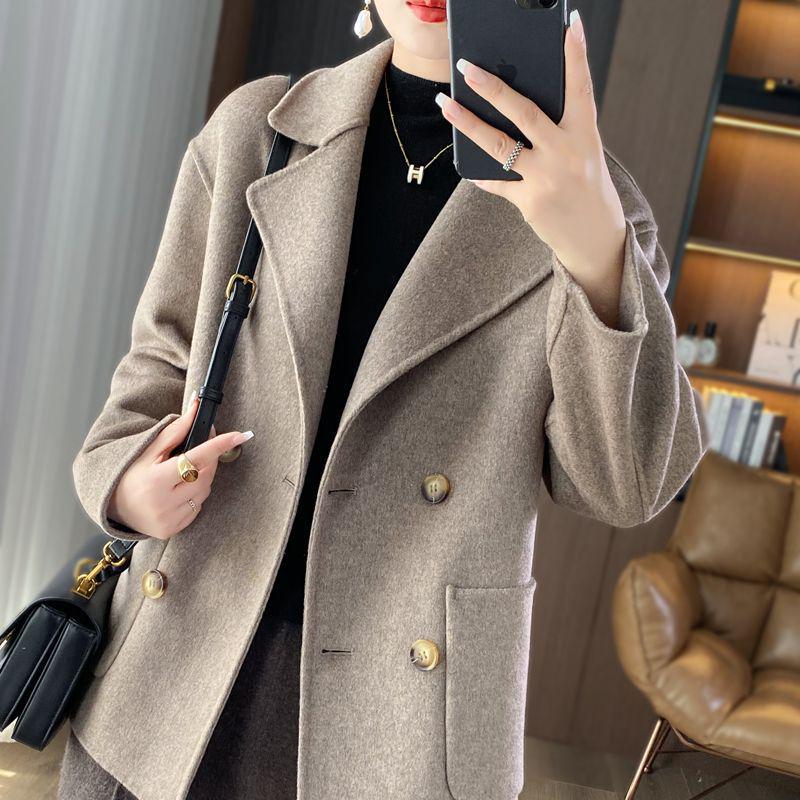Women's Loose Woolen Coat for Autumn/Winter 2026 - Short, Small Size, Trendy Suit Collar Outerwear