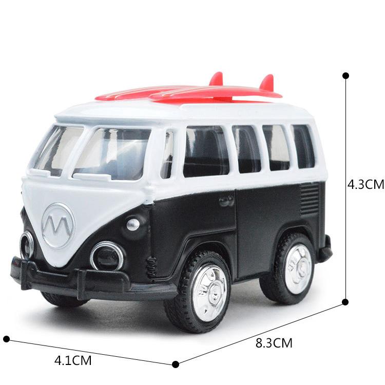 1:36 Cartoon Q-version Bus Children's Toy Car Alloy Sound Light Pull Back Model Miniature Collection Gift