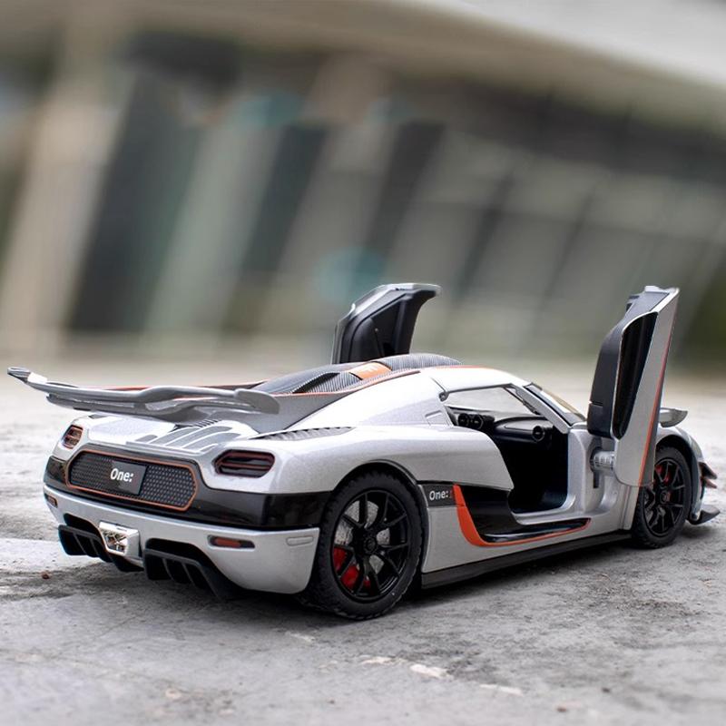 1:24 KNSG One:1 Limited Edition Hypercar Alloy Diecast Model Car Home Decoration & Computer Desktop Ornaments & Holiday Present