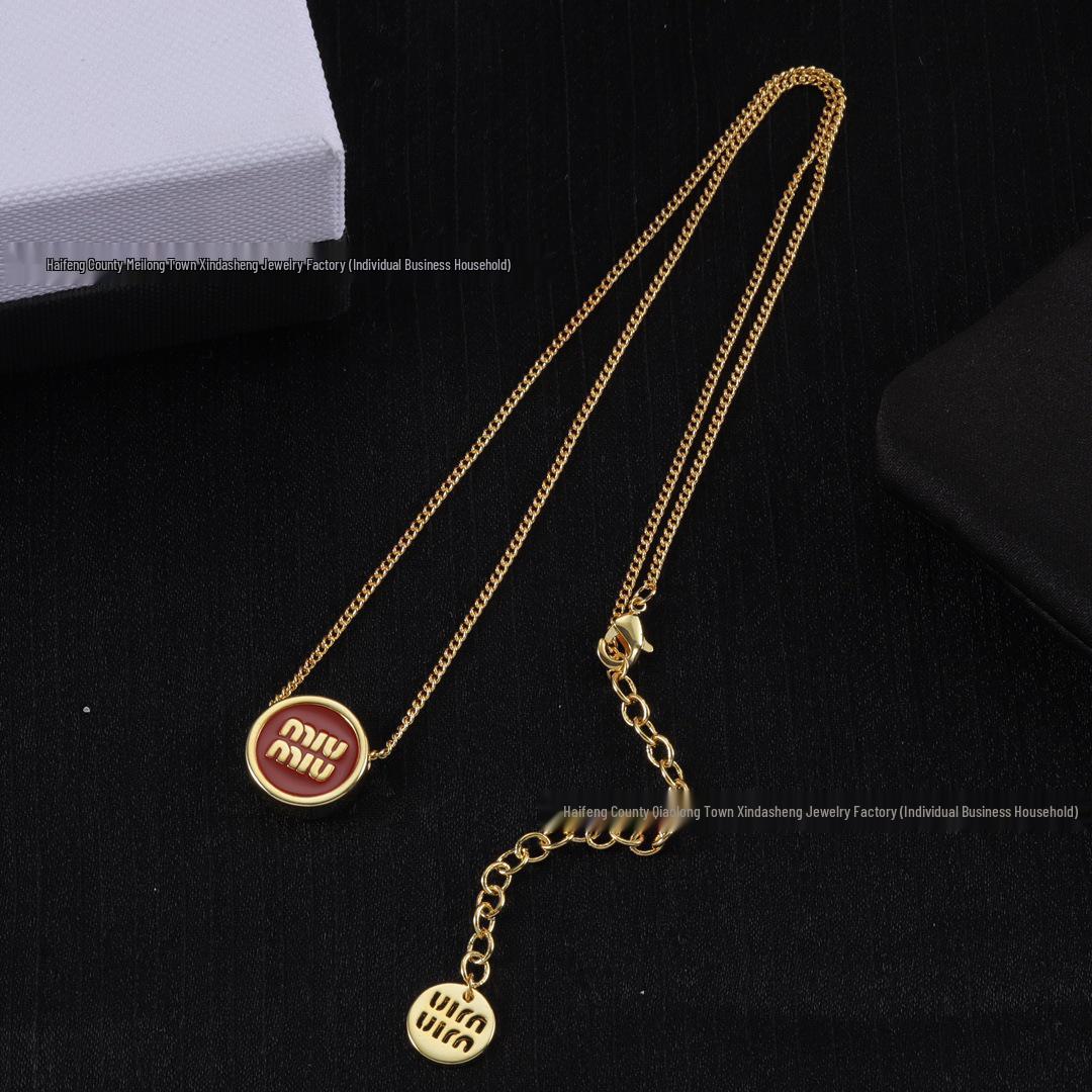 

Серьги-пусеты Miu Miu Сердце Эмаль - Женская Мода Универсальные Высокая Версия Ювелирные Изделия с Буквами Miu