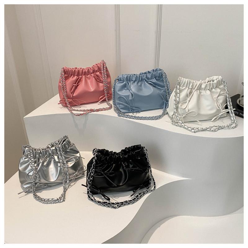 Black White Fashion Large Capacity Fold Design Bow Simple Casual Crossbody Bag Commuter Bucket Bag Stylish Shoulder Bag 1 pack