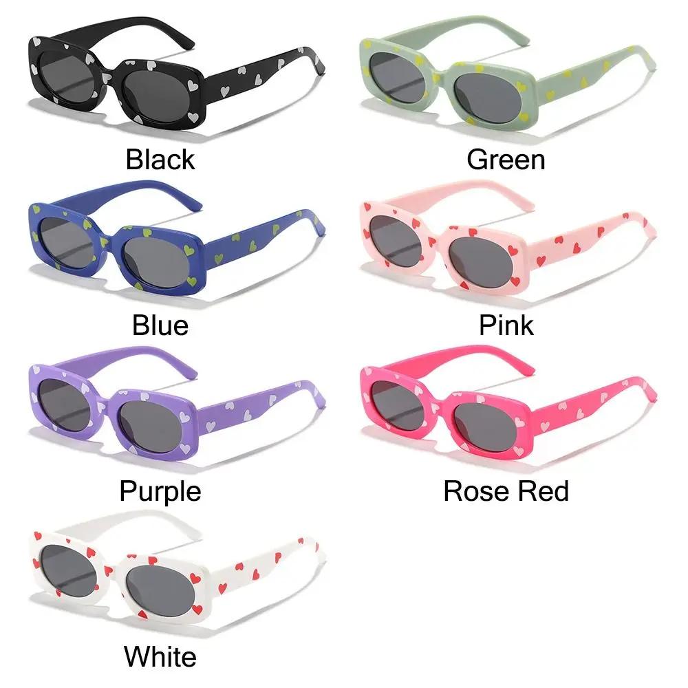 Cute Heart Print UV400 Kids Sunglasses 2-8 Years Sun Protection Rectangular Shades for Girls Boys