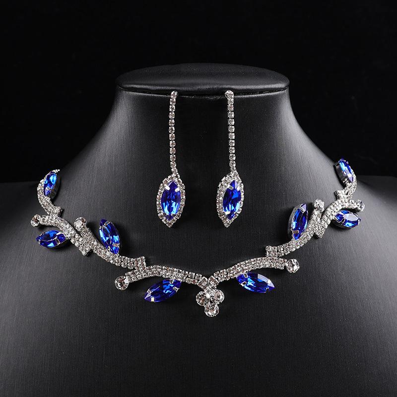 Retro High-end Jewelry Set, Women s Diamond-encrusted Leaf Fringed Necklace, European and American Light Luxury Court Style Collarbone Chain