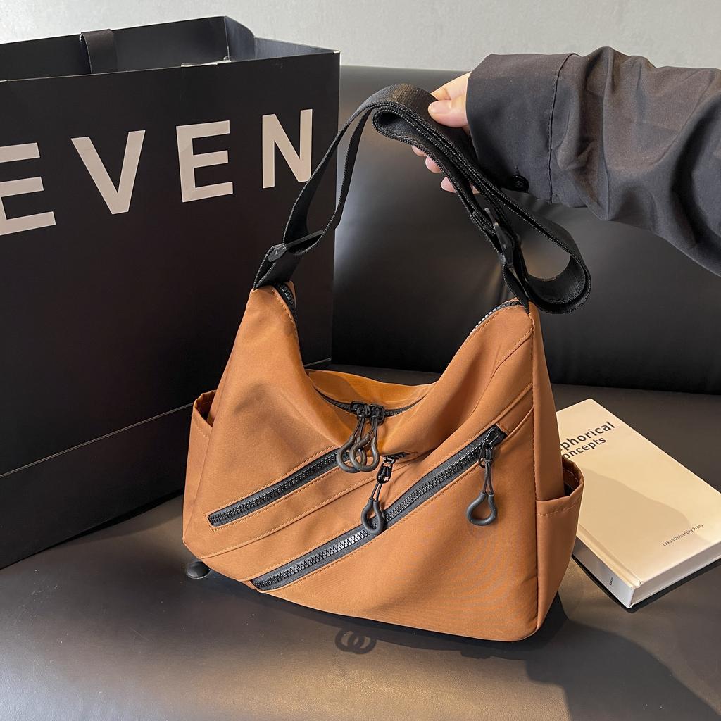 Women's  New Trendy Shoulder Bag, Large Capacity Tote Bag, Class Commuting Crossbody Bag