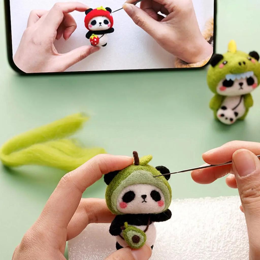 1set Wool Needle Felting Kit - Perfect for Beginner Crafters and Hobbyists To Create Unique Art and Craft Pieces