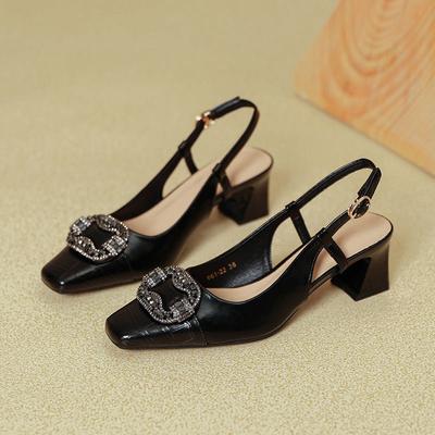 French Bag Head Sandals Women's 2025 New Diamond Buckle Square Head High Heels Summer Word with Empty Thick Heel Single Shoes