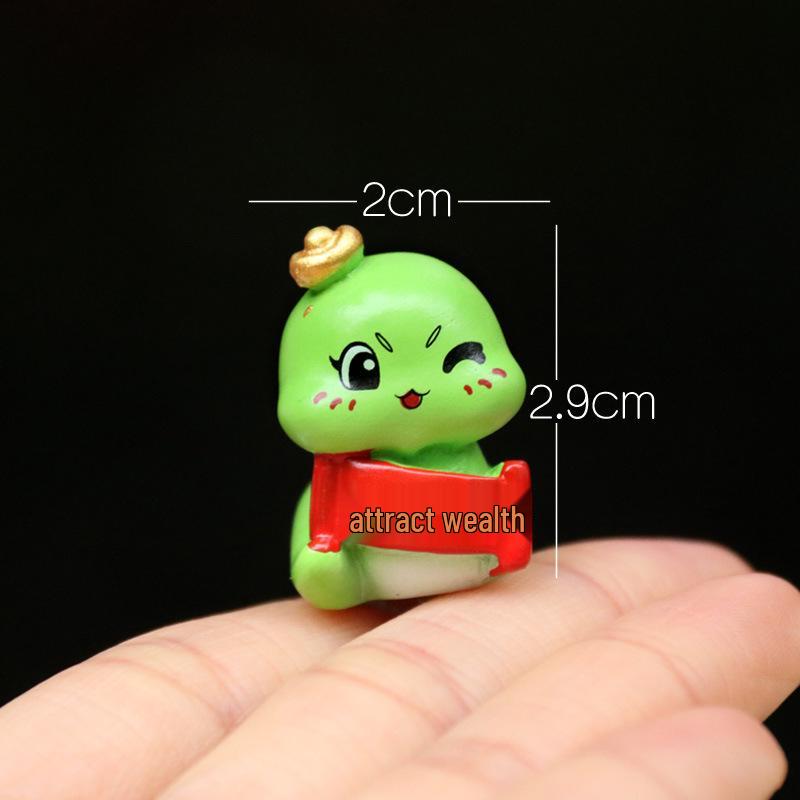 Trendy Baby Snake Doll Resin Crafts – Cute Animal Blind Box Car Ornament