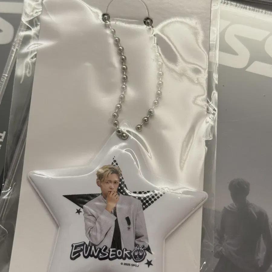 

Riize Япония Концерт Мд Ынсок Случайная Игрушка ПВХ Шарм