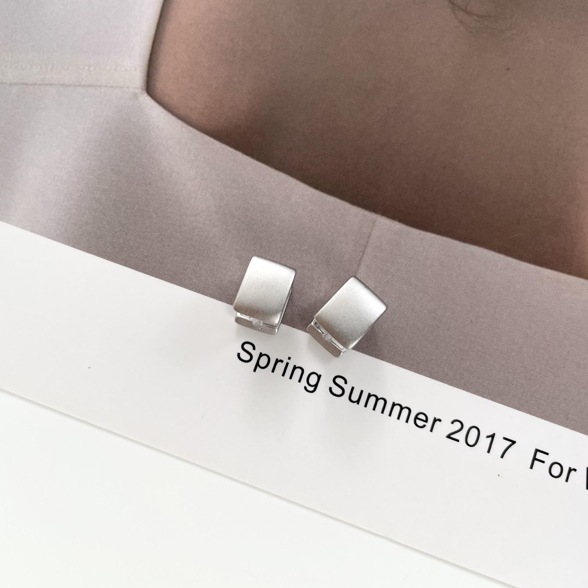 

S925 Стерлинговое серебро с гальваническим покрытием, микро-матовые минималистичные квадратные каффы для ушей - корейский стиль 925 Silver