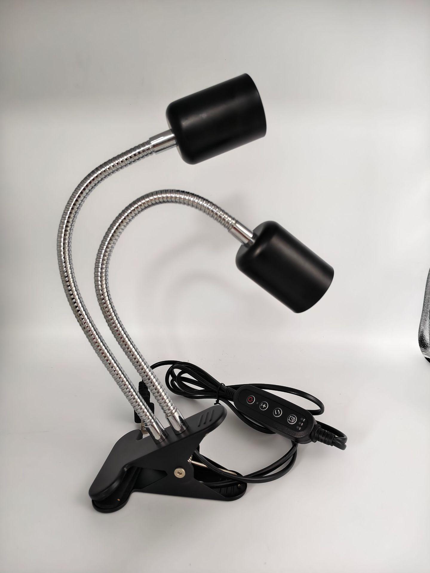 

Подвійна лампа обігріву для рептилій: Лампа для баскінгу черепах та кальцієва добавка для США/ЄС