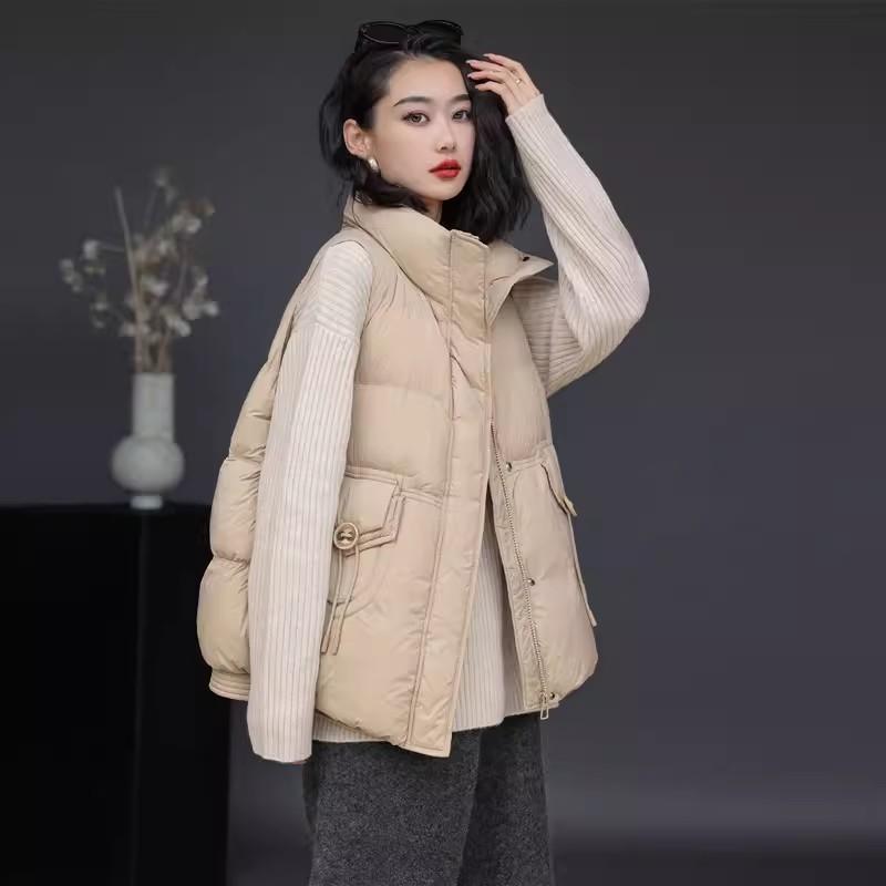 New Chinese fashion down vest women's 2024 winter stand-up collar lightweight white duck down thermal vest thickened large size jacket