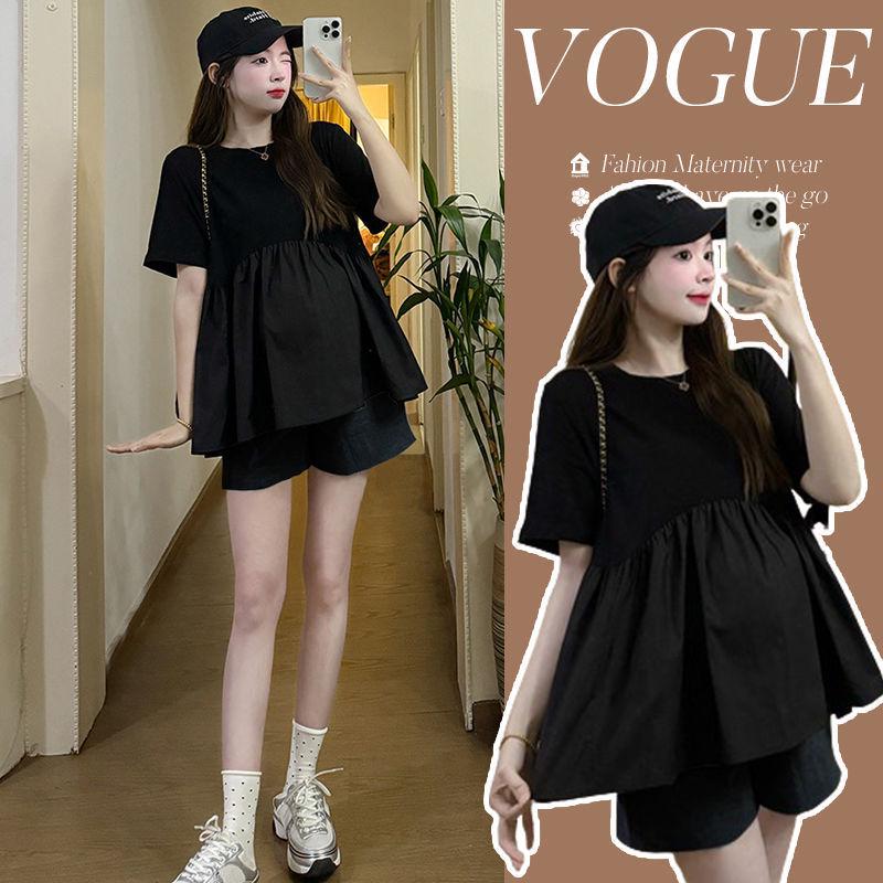 Maternity Summer Two-Piece Set: Stylish Plus-Size Shorts & Top for Trendy Moms