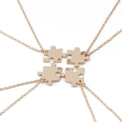 New Temu Four-Petal Geometric Best Friend Necklace