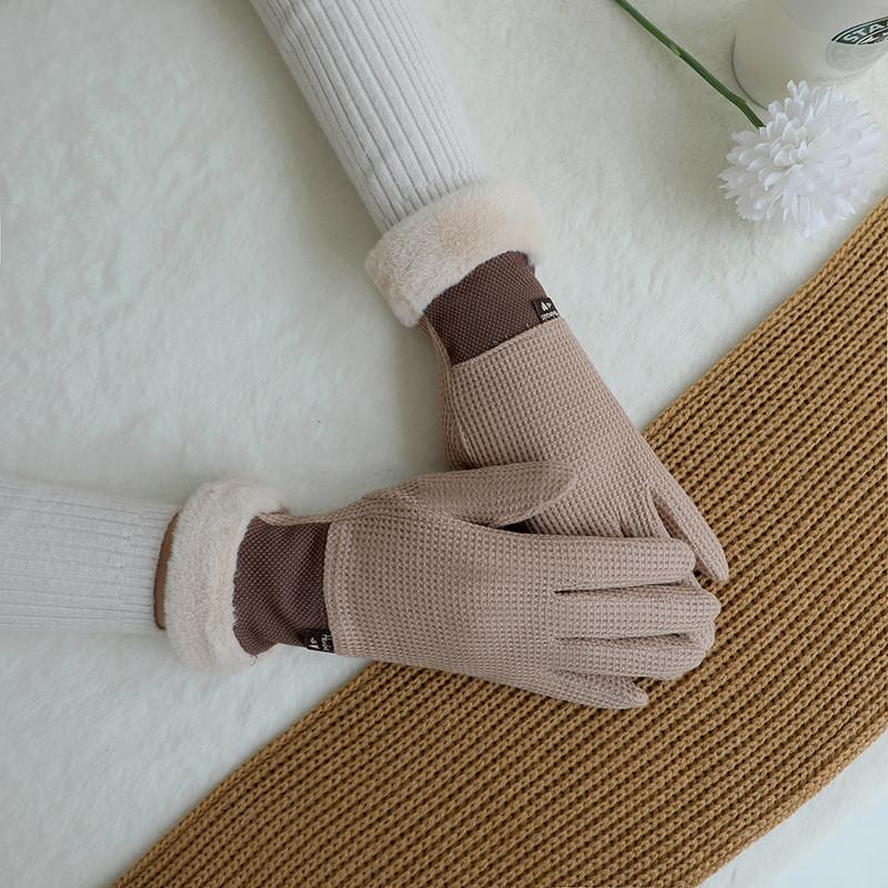 Snowflake Flannel Warm Gloves For Women With Touchscreen Functionality For Commuting