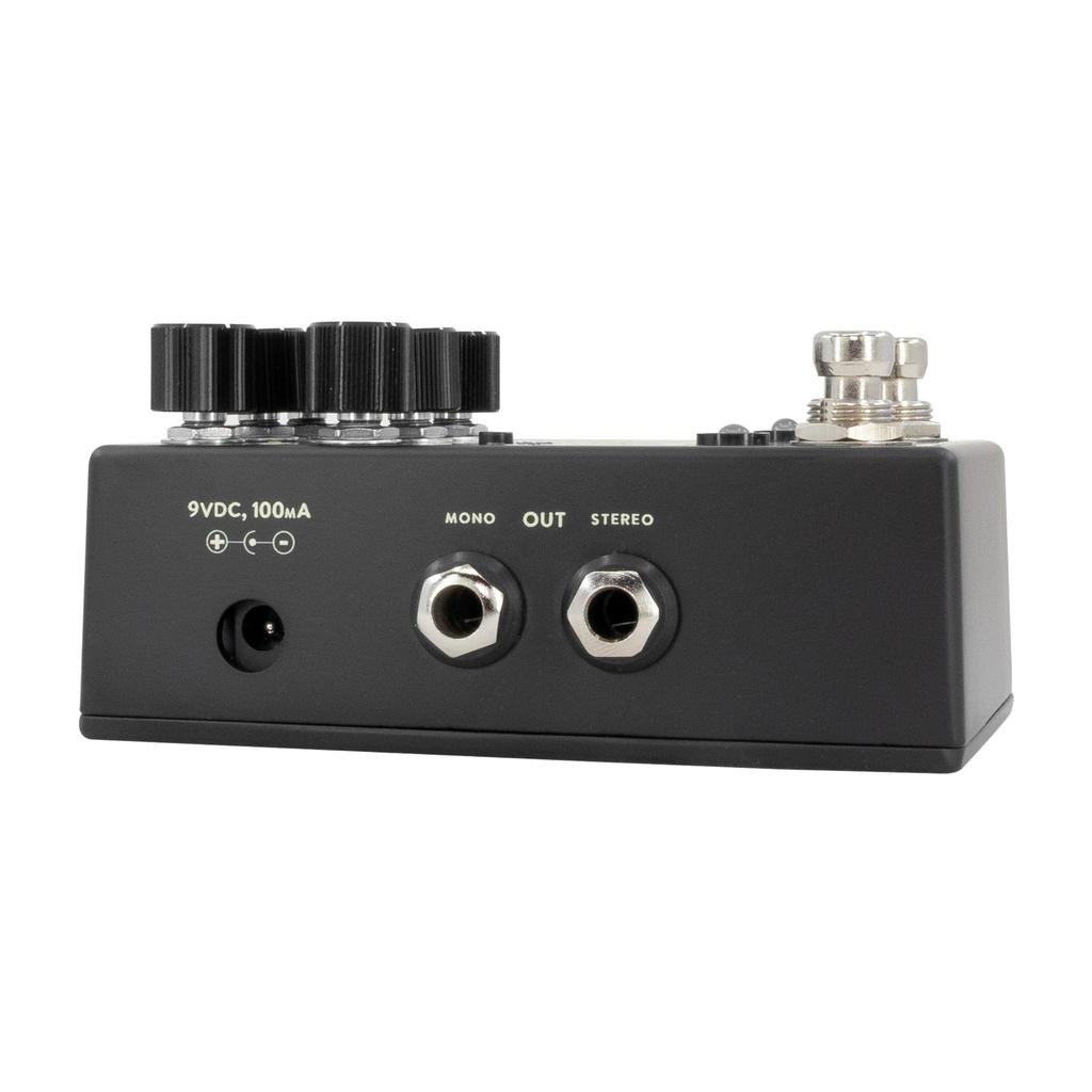 Walrus Audio Monumental Harmonic Stereo Tremolo Harmonic Stereo Tremolo BLACK WAL-MONUME