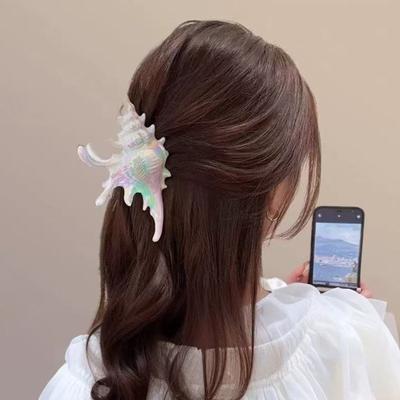 Women Conch Shape Hair Claw Non Slip Large Hair Clip Sea Shell Design Plastic Hairpin Hair Accessory