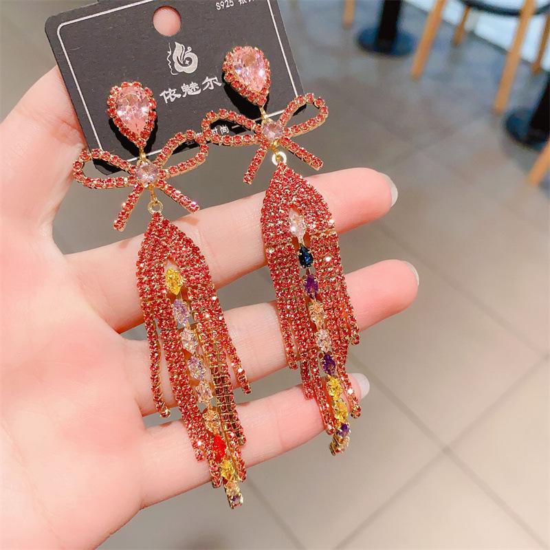 S925 Silver Needle Rhinestone Tassel Earrings - Exquisite Long Claw Chain with Colored Diamonds, European & American Style