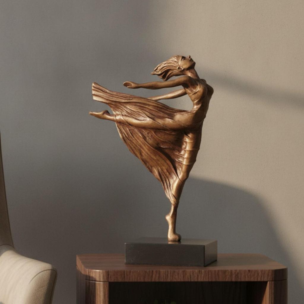 Weibliche Tänzerin Skulptur Moderne Tanzfigur mit Rechteckigem Sockel Flach