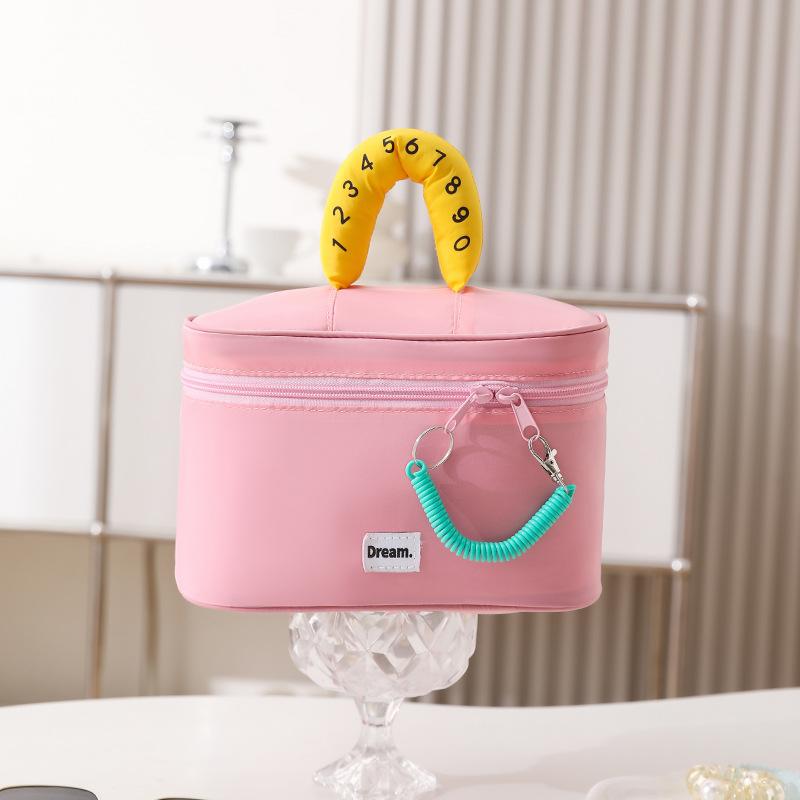 

Makeup Bag, Large Capacity Waterproof Hand-Held Storage Bag, Cute And Portable, Business Travel Partition Layered Toileting Bag