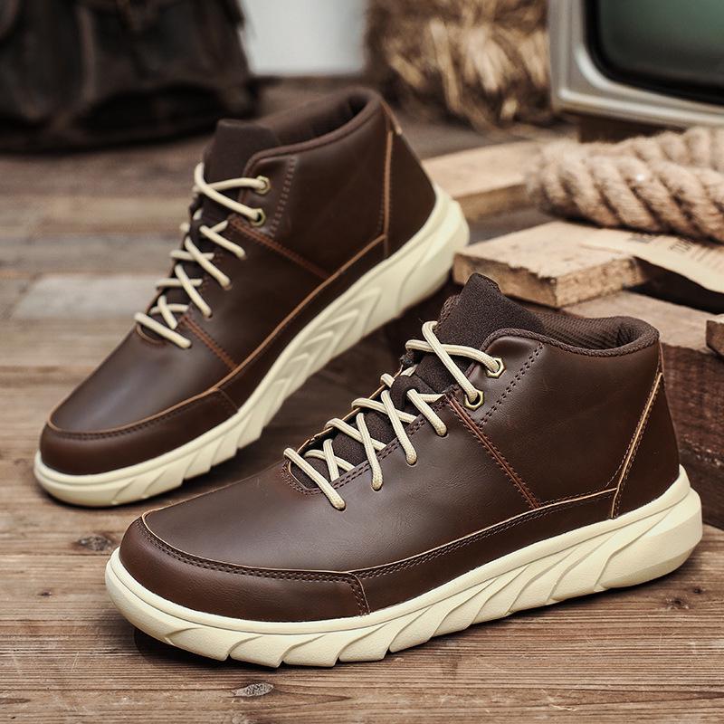 Men's Martin Boots - New Lightweight Mid-Top Outdoor Leisure Shoes for Autumn and Winter