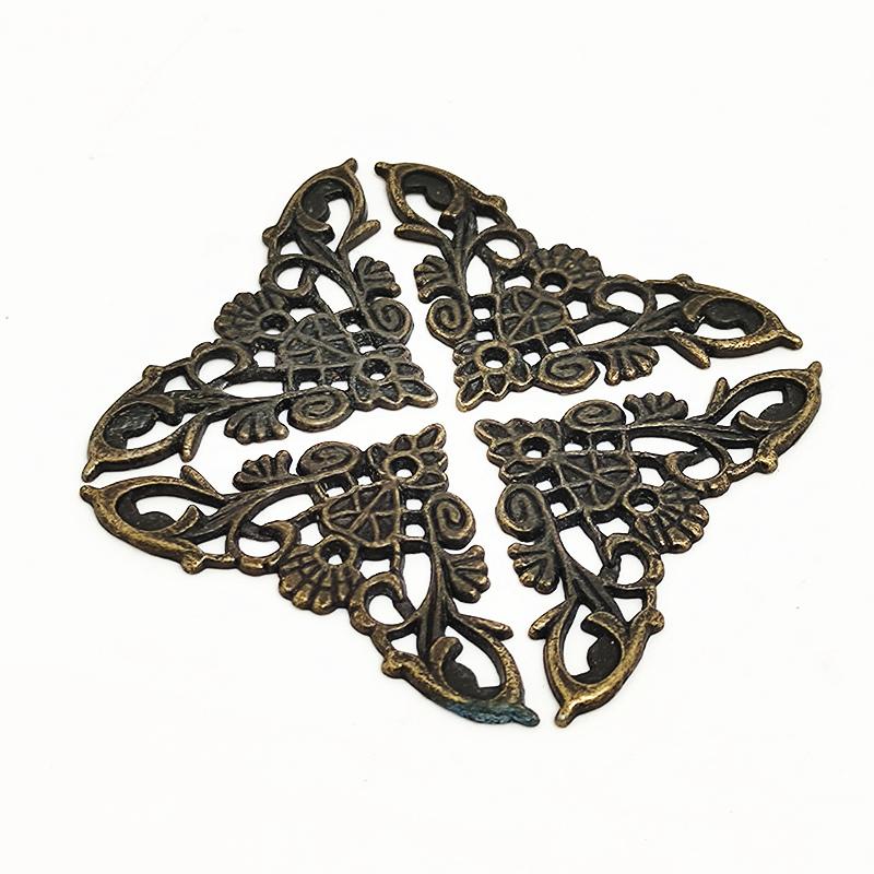 4 stücke Schmuck Box Protector Dekoration Ecke Halterung Antike Rahmen Buch Menüs Schmetterling Protector