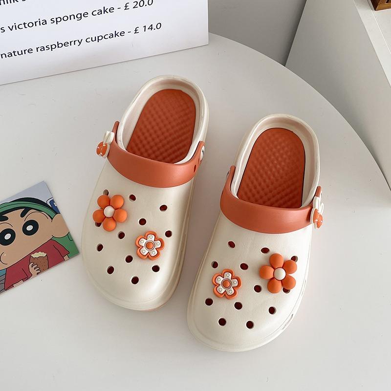 

Women s Floral Charm Clogs Breathable Hollow-Out Slip-On Sandals with Adjustable Strap 40 бежевий