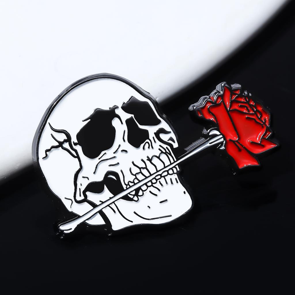 Creative Niche Rose Flowers Brooch Halloween Skull Rose Flower Pins Badge For Women Men Backpack Accessories Jewelry Gift