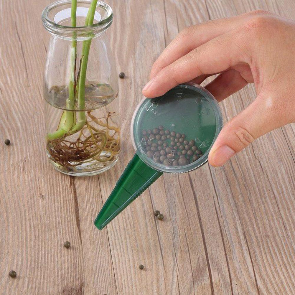 Ergonomic seeder for potted plants and garden - material, comfortable working rake
