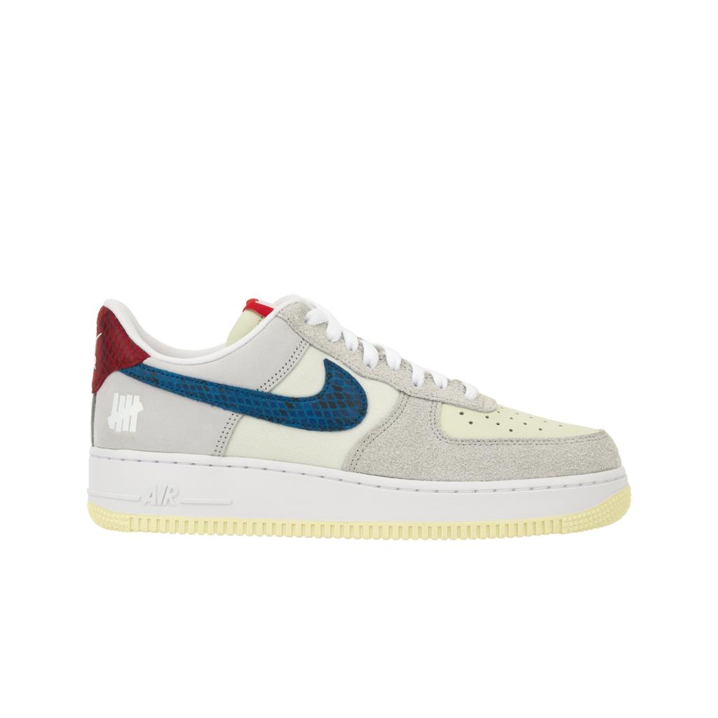 Sneakers Unisex Undefeated x Nike Air Force 1 Low 5 On It da Uomo Bianco Grigio-Nebbia Blu Imperiale DM8461-001