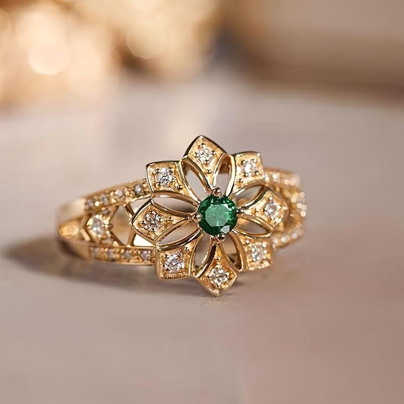 1Women's Fashionable and Unique Ring Elegant Ethnic-style Floral Design with Hollowed-out Details Inlaid Synthetic Zircon Ring Suitable for Daily and