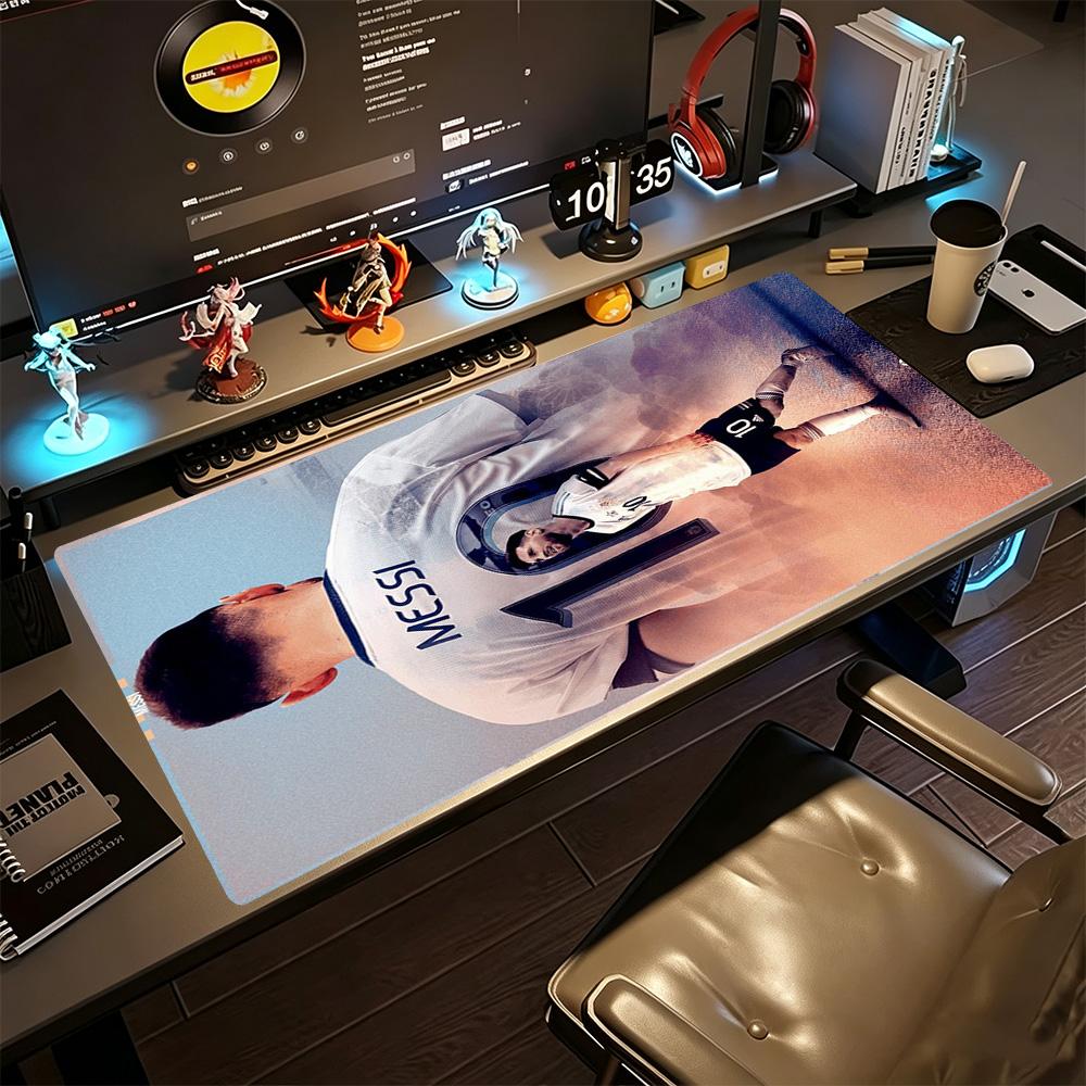Football Messi Gaming Mouse Pad Desk Mat Study Desk Mat Non-Slip Rubber Base Office Desk Accessory