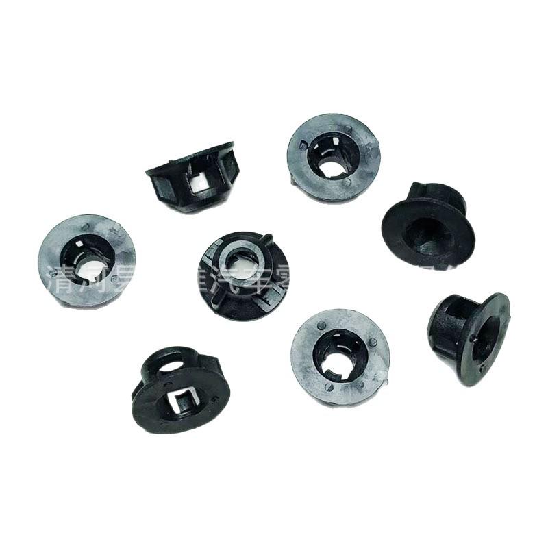 Crown Reiz/Corolla/Camry/Highlander Rear Wheel Mudguard and Fender Liner Clip Clean Plastic