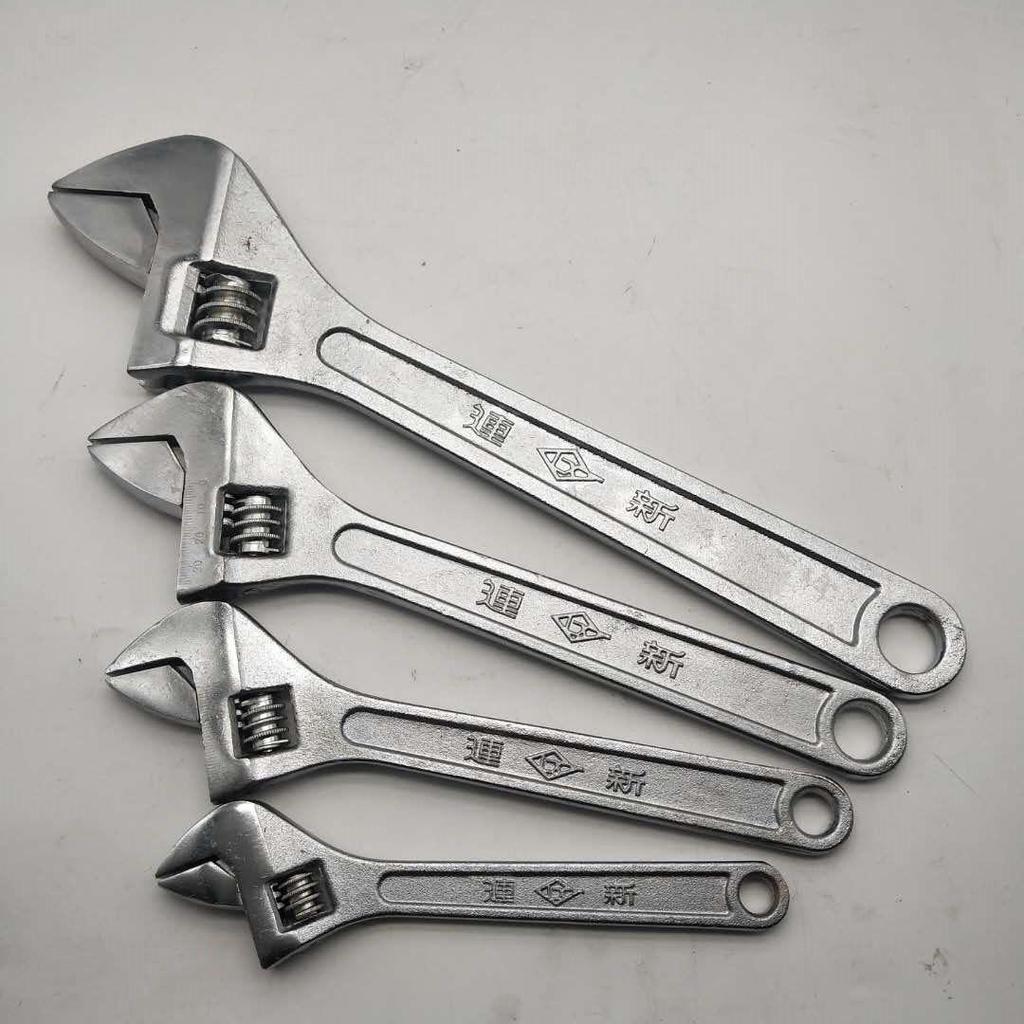 Nastavitelný klíč více velikostí: 8", 10", 12", 15" Otevřený multifunkční nástroj