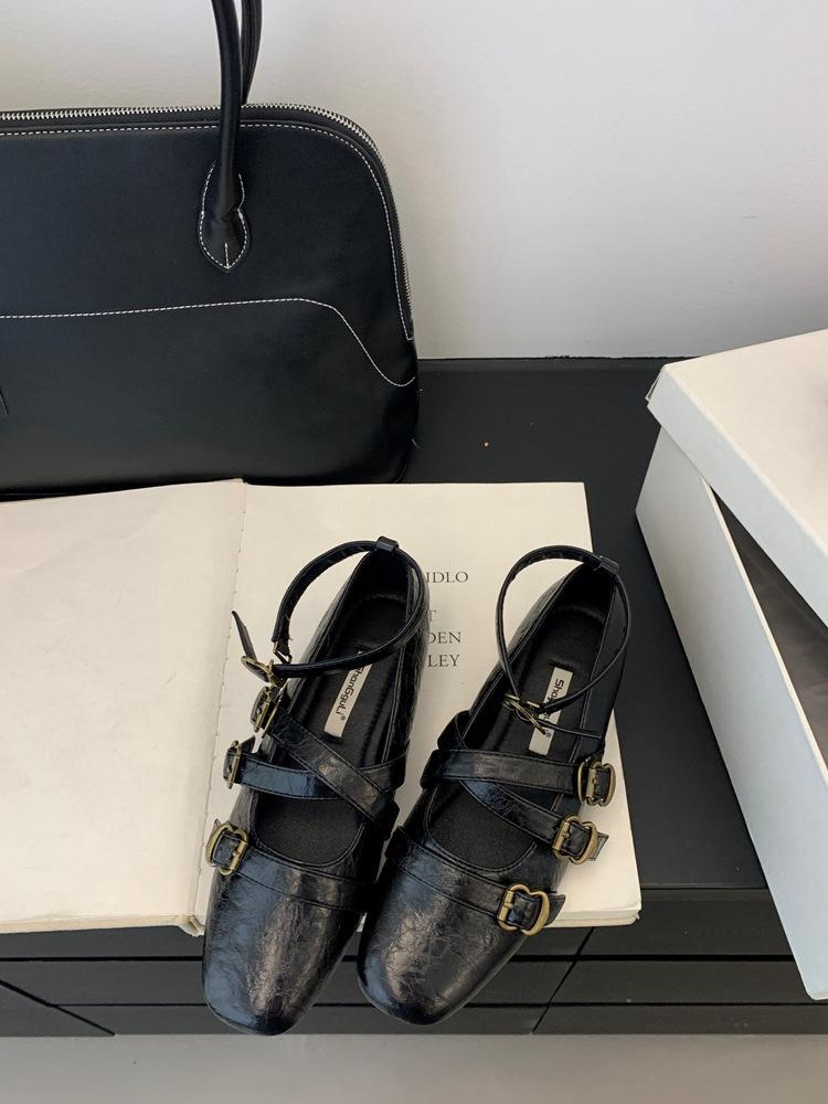 Cross belt design sense Mary Jane single shoes women's 2025 spring new French flat bottom square head commuter small leather shoes