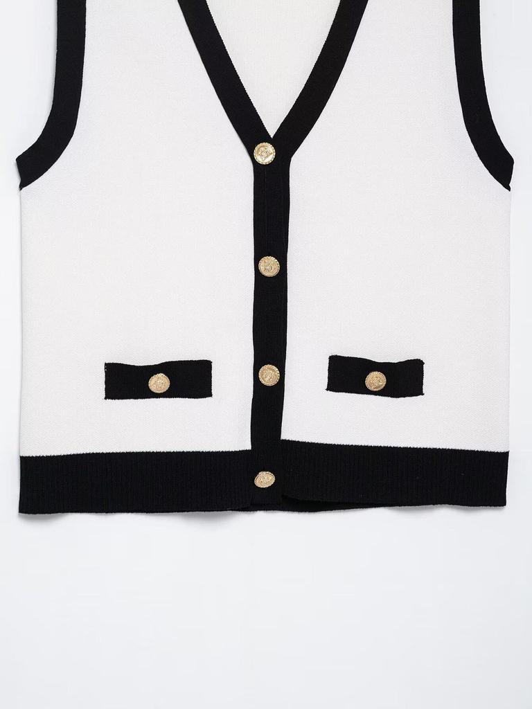 2025 Summer Color Block V-neck Knit Vest with Metal Button Embellishments