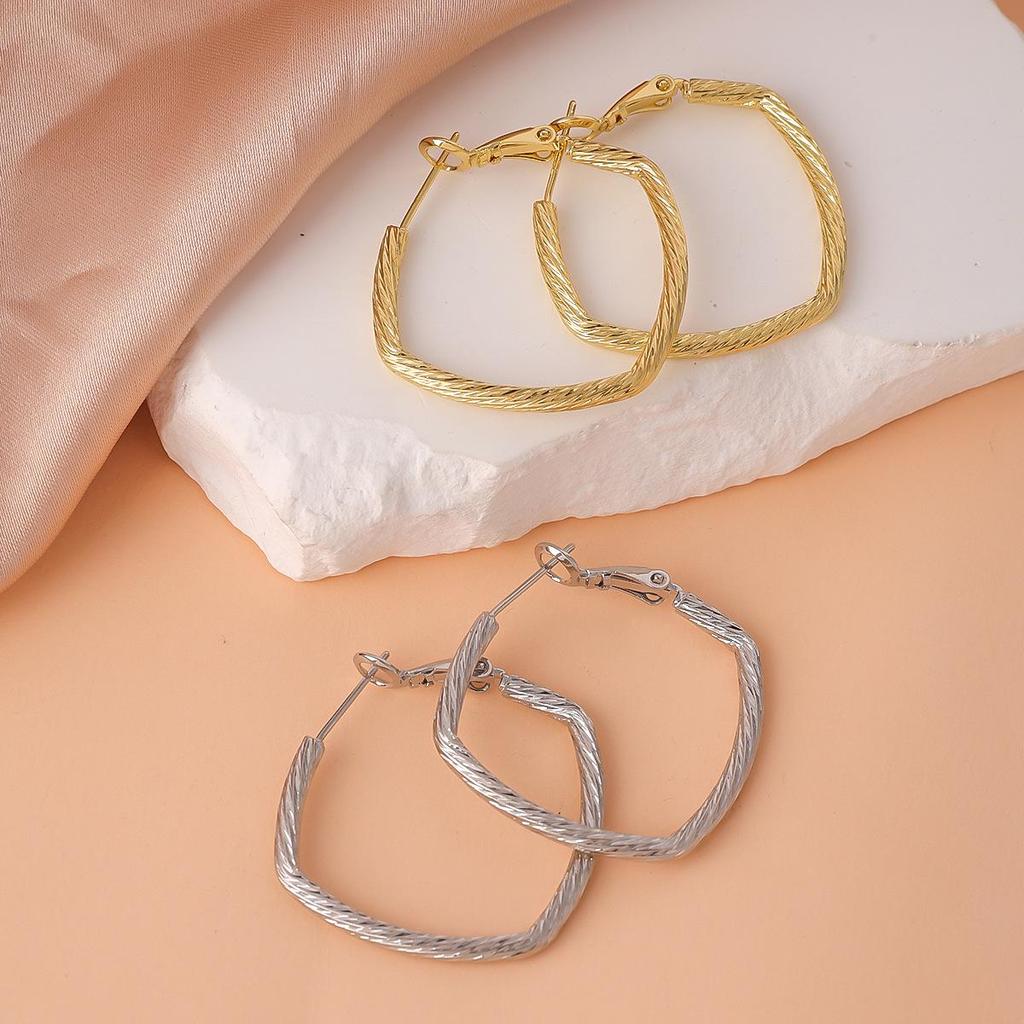 Square Hoop Earrings for Women - High-End, Trendy, Versatile, Luxury Design