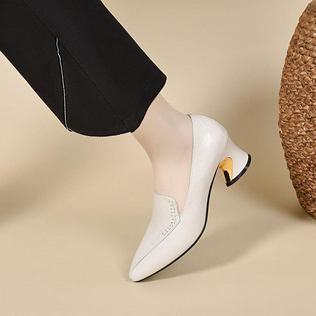 

Pointed high heels women s 2025 spring simple temperament light luxury British style small single shoes embossed cowhide one pedal leather shoes 41 бежевий