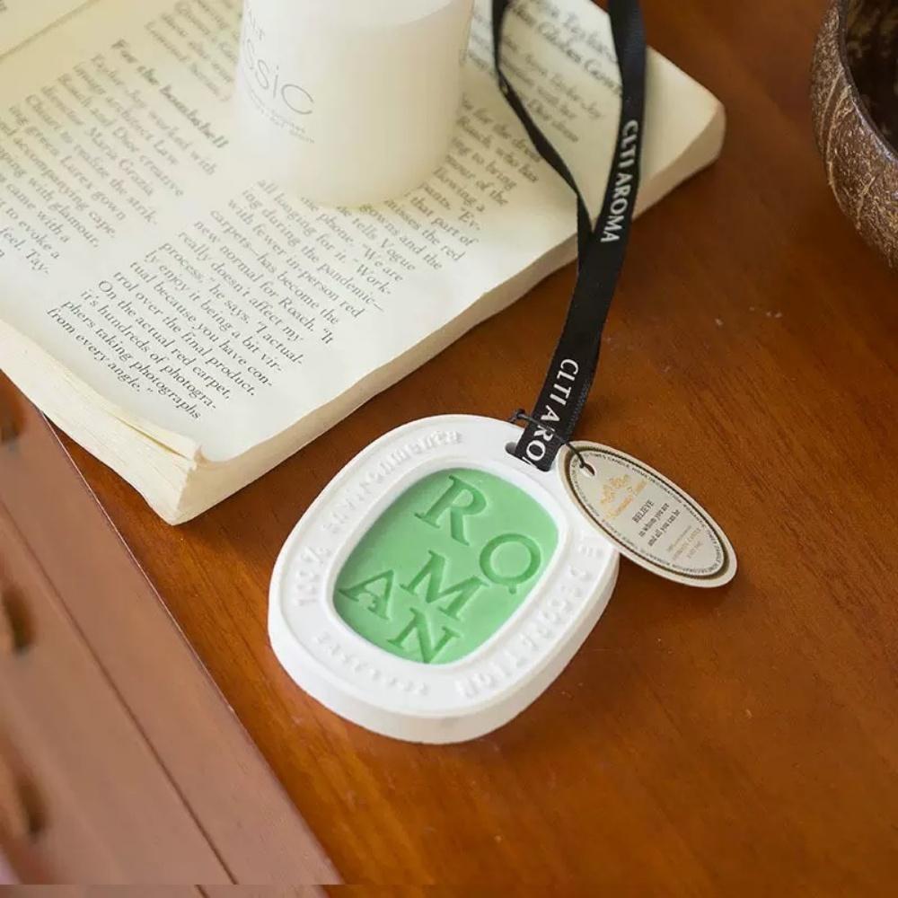 

Aromatherapy tablets, hanging aromatherapy tablets, long-lasting perfume, wardrobe aromatherapy tablet drawers and cabinets Gardenia