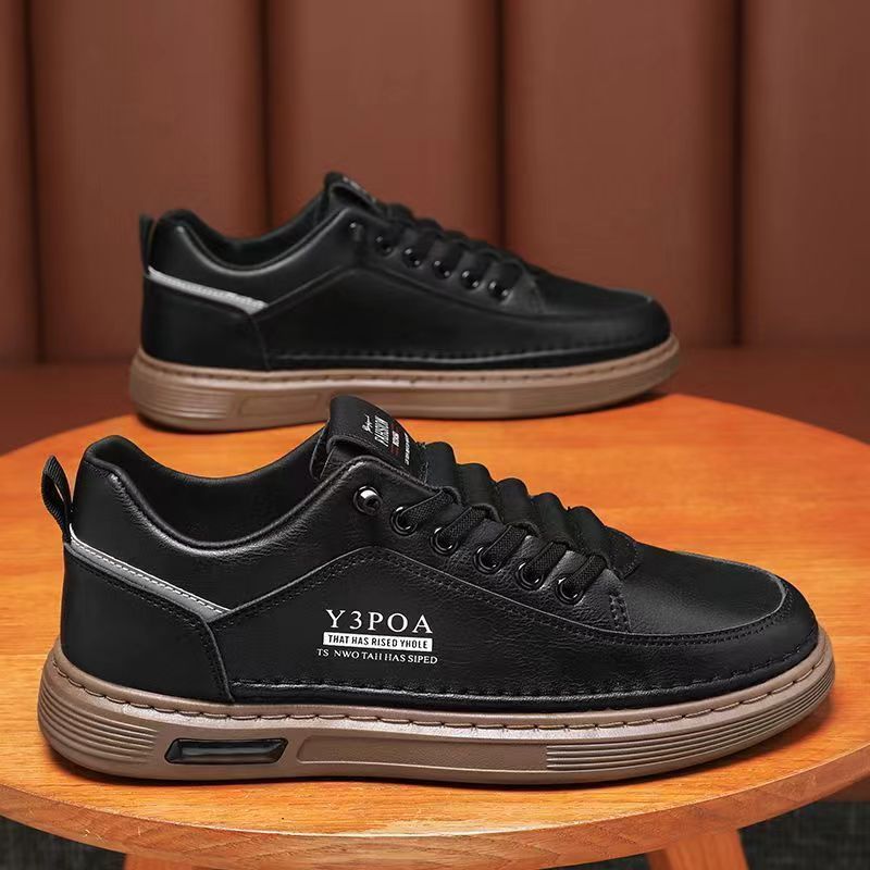 2025 Spring New Board Shoes Leather Work Shoes Korean Version Casual One-pedal Men's Versatile and Comfortable Student Men's Shoes