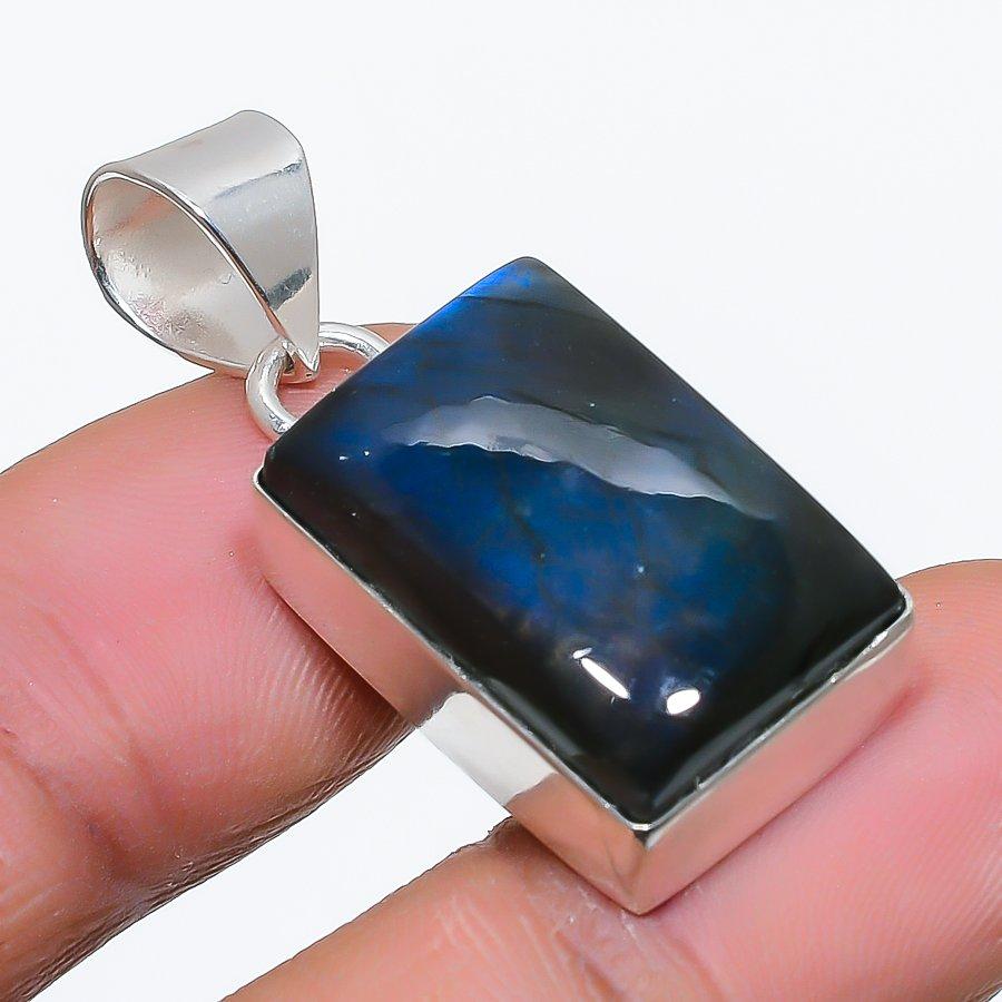 Labradorite Gemstone Handmade 925 Sterling Silver Jewelry Pendant 1.34" SU-9921