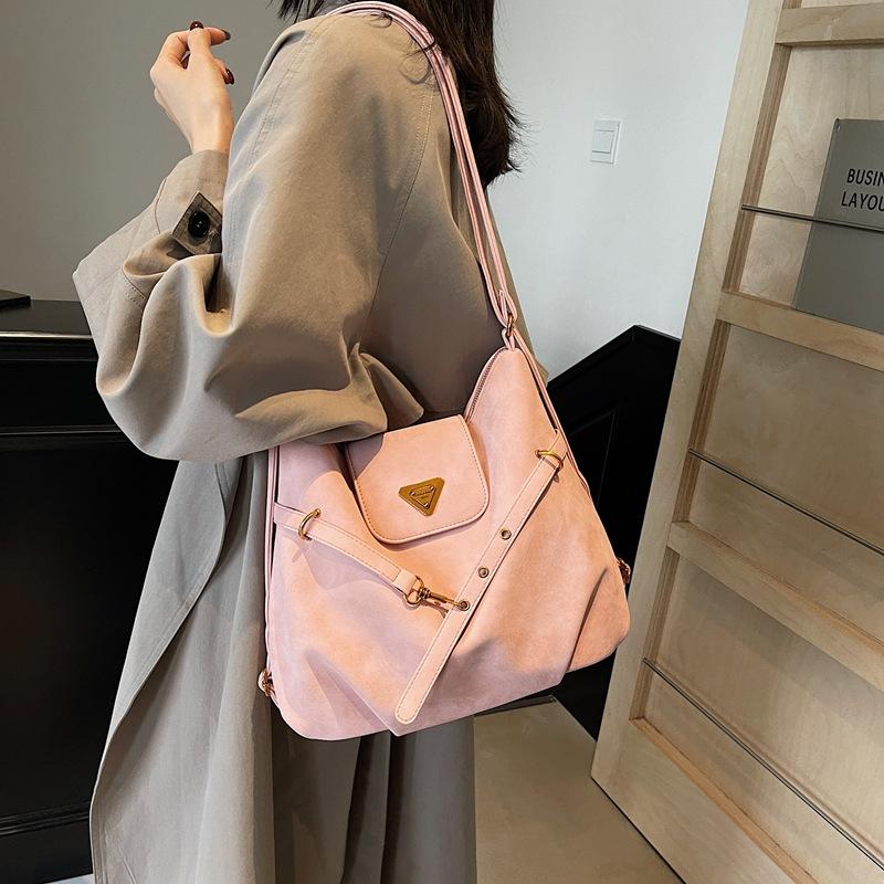 Retro underarm bag women's 2025 new backpack, high-end commuting large-capacity tote bag