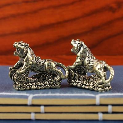 XH Brass Tiger Desktop Decoration Living Room Tea Table Sculpture Metal Craft Home Decorations Chinese Zodiac Tiger Statue