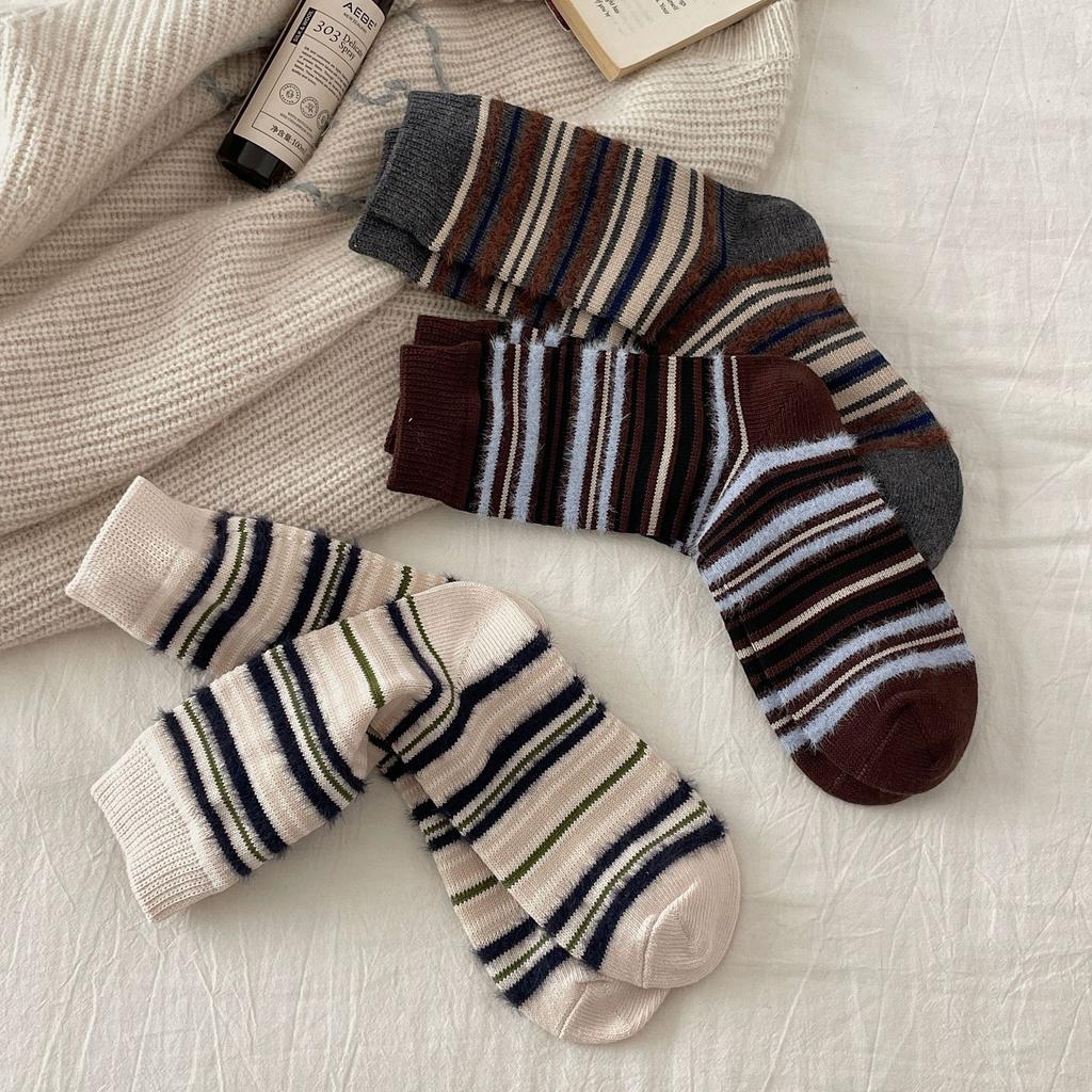 Thick Line Striped Color Blocking Contrast Imitation Mink Furry Socks Sweet Season Warm Socks