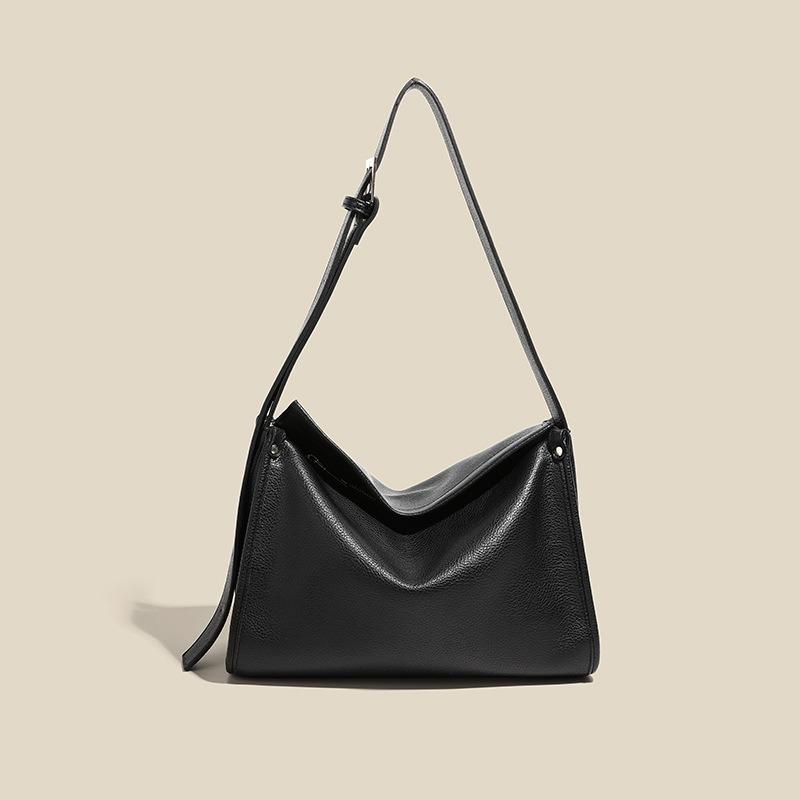 Soft Leather Large-capacity Tote Bag Women's Winter New Women's Bag Maillard Versatile High-end Shoulder Messenger Bag