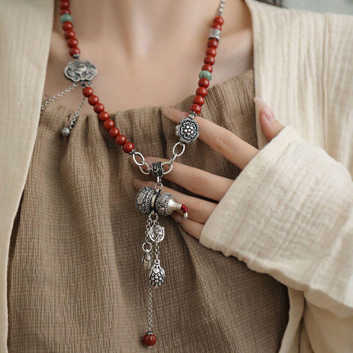 Antique Silver Nan Hong Agate Gourd & Flower Necklace in Retro Chinese Style серебряный